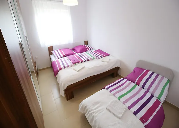 Kapetan - Comfort With Terrace Apartment *