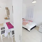 아파트 Kapetan - Comfort With Terrace Sukošan