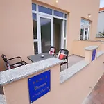 Kapetan - Comfort With Terrace Sukošan