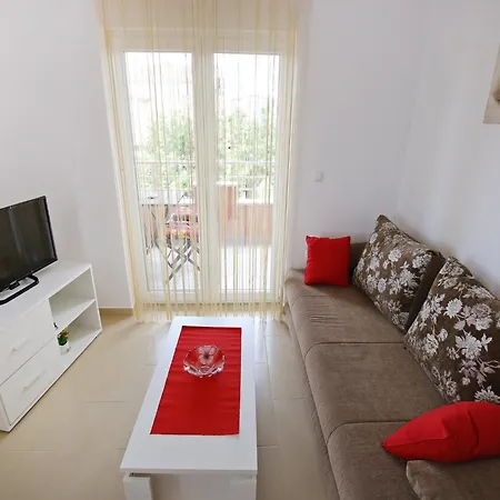Kapetan - Comfort With Terrace * Sukošan