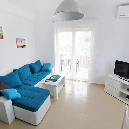 Kapetan - Comfort With Terrace Apartman Sukosan