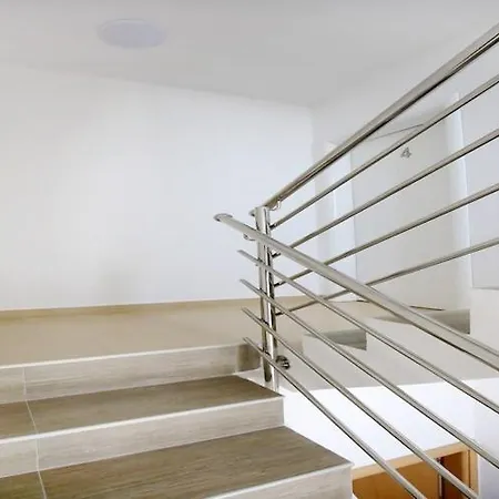 Apartment Kapetan - Comfort With Terrace *