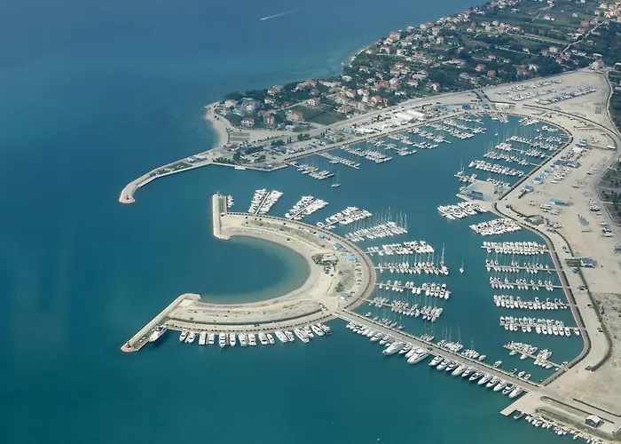 Kapetan - Comfort With Terrace * Sukosan