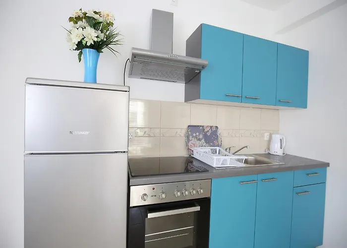 Apartman Kapetan - Comfort With Terrace Sukosan