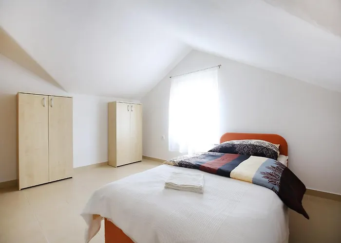 Kapetan - Comfort With Terrace * Sukosan