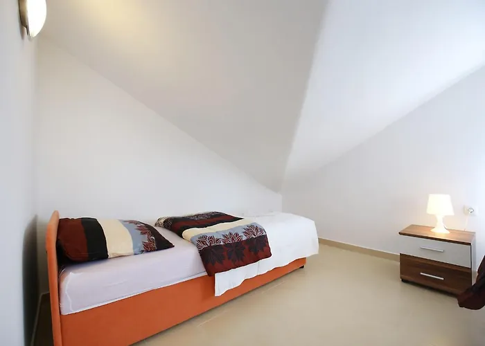 Kapetan - Comfort With Terrace *