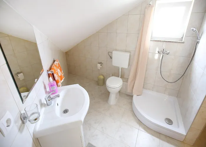 Kapetan - Comfort With Terrace Apartman *