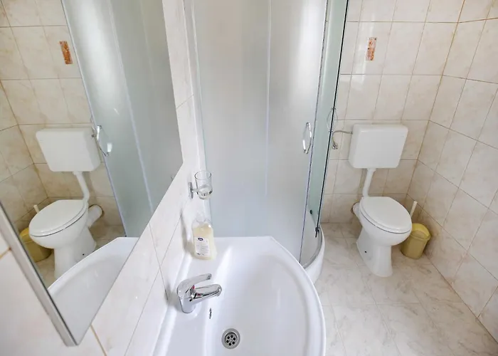 Kapetan - Comfort With Terrace