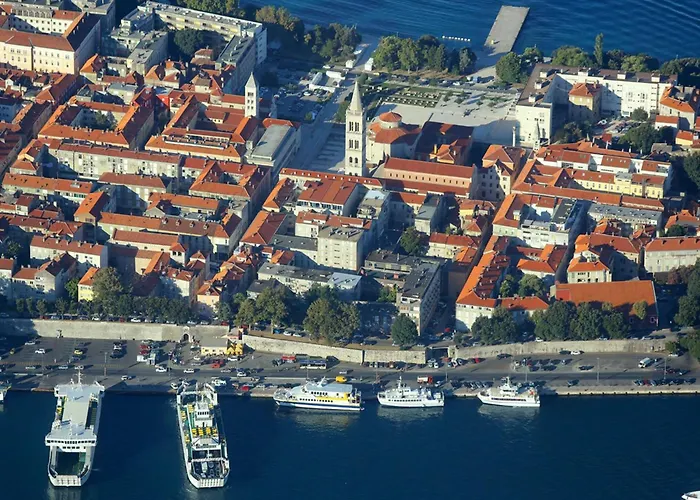 Kapetan - Comfort With Terrace Apartman